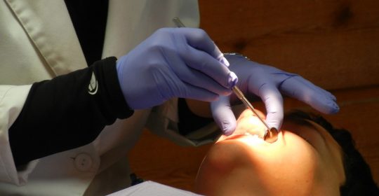 Enfermedades implantes dentales – ¿Cuáles aparecen por su uso?